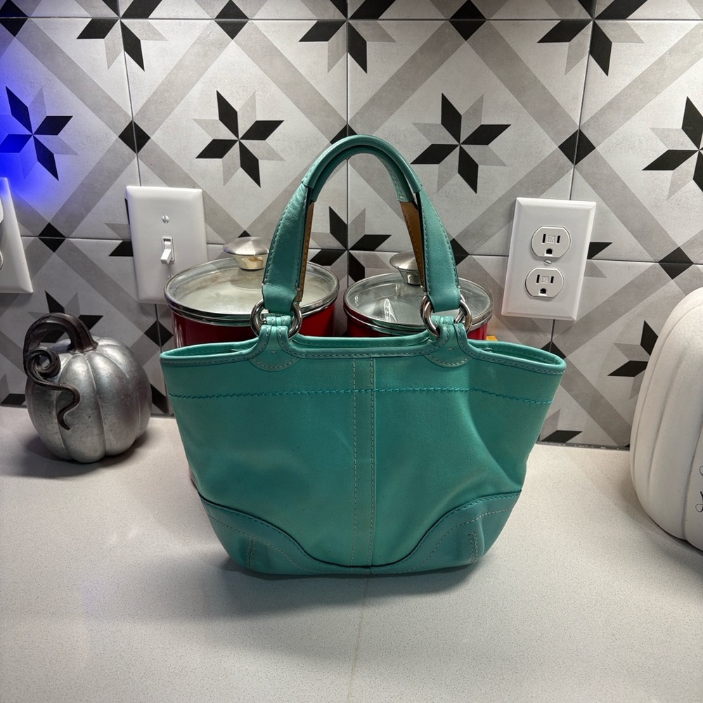 Coach Vintage Mini Soho Tiffany Blue Pristine Cont - Picture 2 of 5